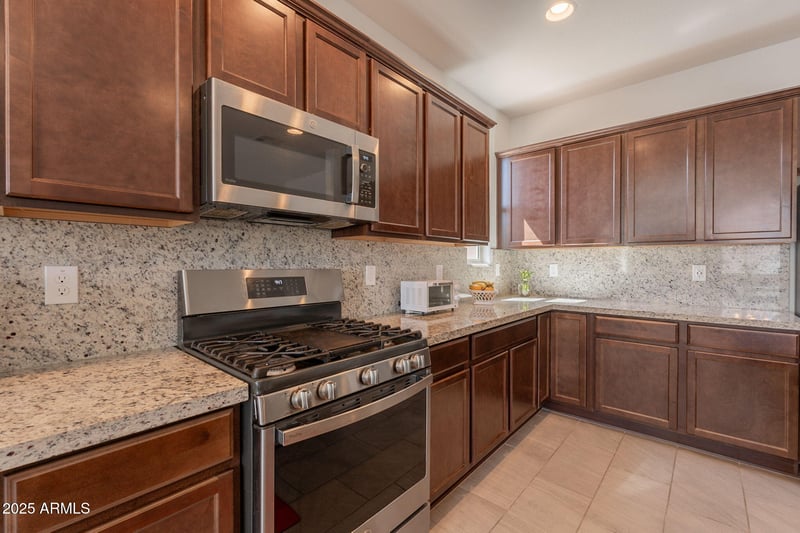 10348 Tupelo Ave, Mesa, AZ 85212