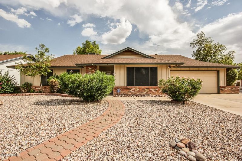 1035 E Halifax St, Mesa, AZ 85203
