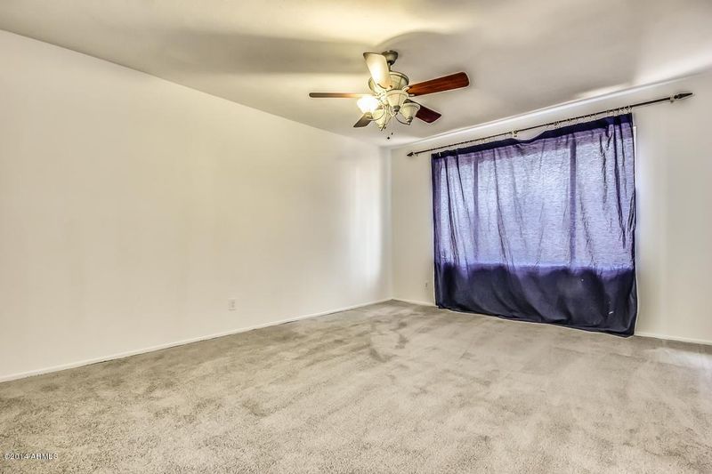 1035 E Halifax St, Mesa, AZ 85203
