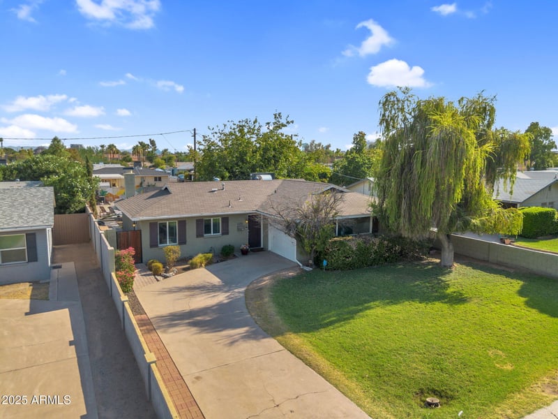1035 Pierson St, Phoenix, AZ 85014