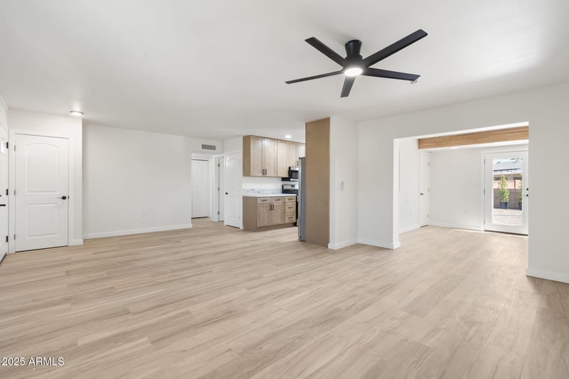 10351 Pinehurst Dr, Sun City, AZ 85351