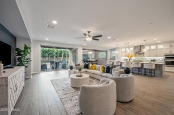 10353 Trillium Ave, Mesa, AZ 85212