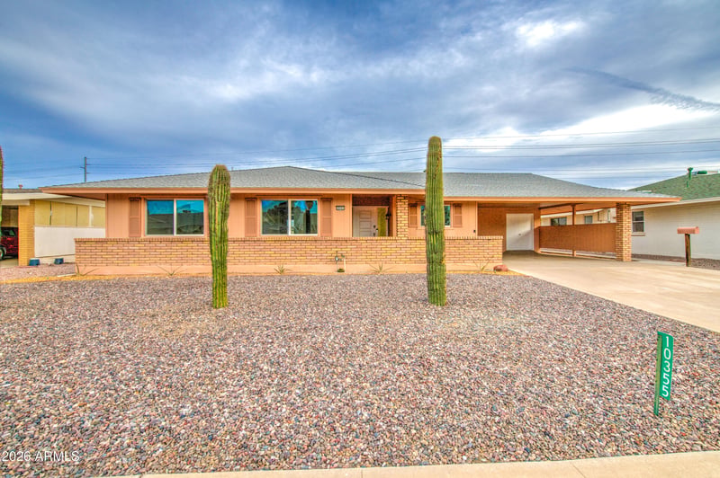 10355 W Caron Dr, Sun City, AZ 85351
