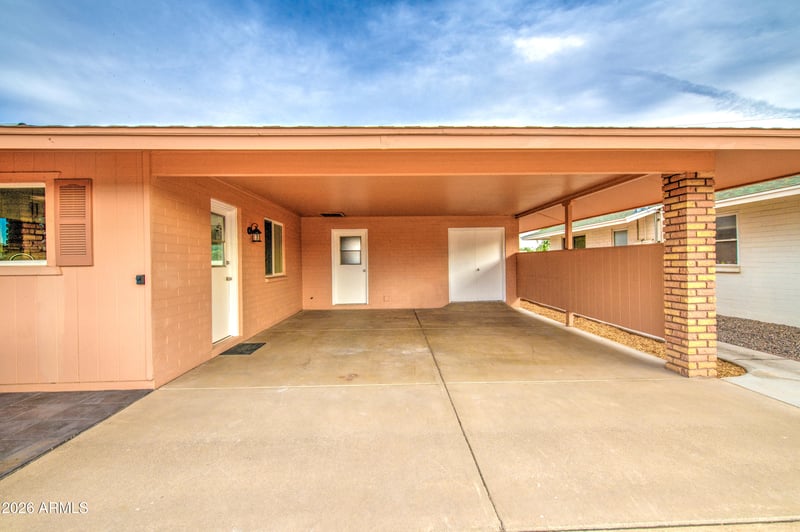 10355 W Caron Dr, Sun City, AZ 85351