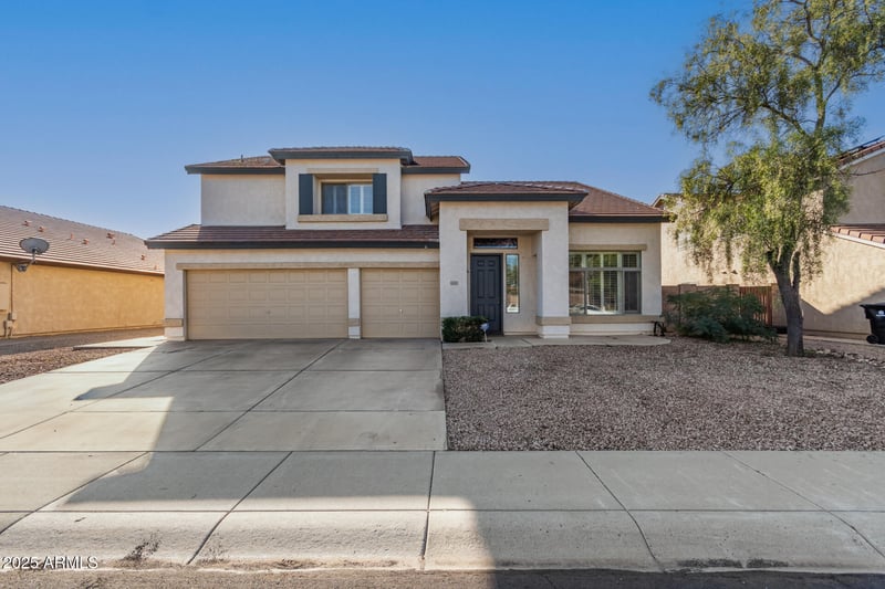 10355 Willow Ln, Avondale, AZ 85392