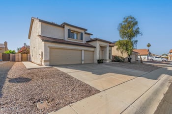 10355 Willow Ln, Avondale, AZ 85392