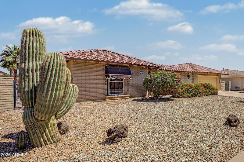 10357 Cameo Dr, Sun City, AZ 85351