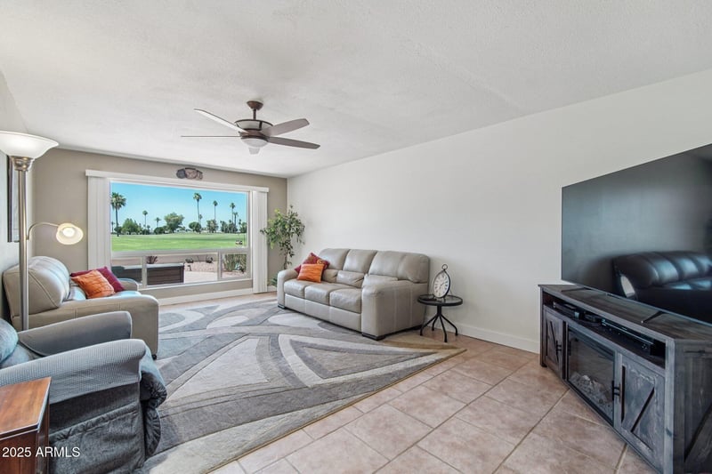 10358 Cameo Dr, Sun City, AZ 85351