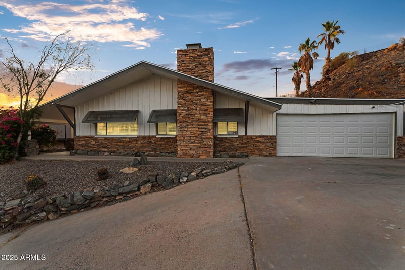 1036 Butler Dr, Phoenix, AZ 85020