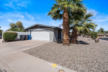 1036 Fairfield St, Mesa, AZ 85203