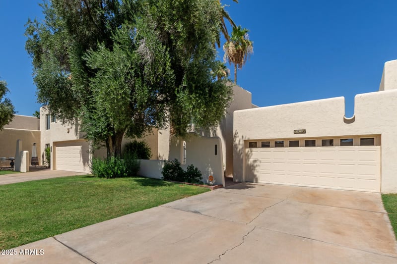 1036 Sierra Hermosa Dr, Litchfield Park, AZ 85340