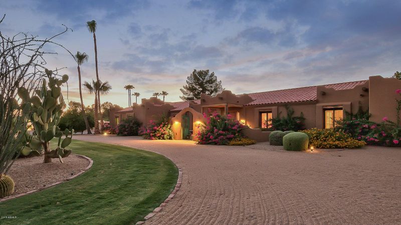 10360 E Jenan Dr, Scottsdale, AZ 85260