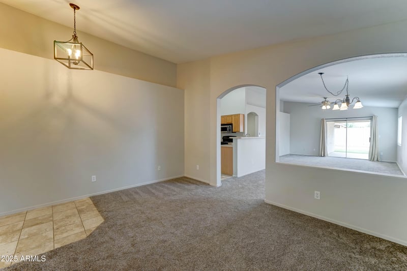10364 Emerald Ave, Mesa, AZ 85208