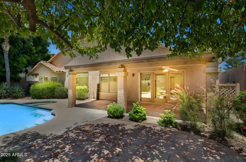 10367 Wood Dr, Scottsdale, AZ 85260