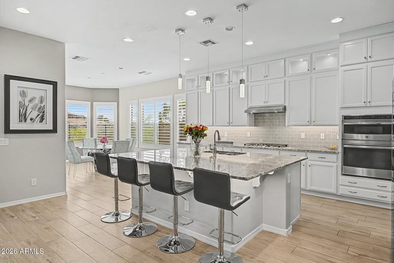 10369 Rowel Rd, Peoria, AZ 85383