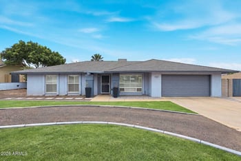 1037 E Acoma Dr, Phoenix, AZ 85022