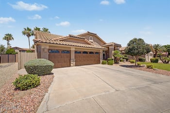 1037 Scallop Dr, Gilbert, AZ 85233