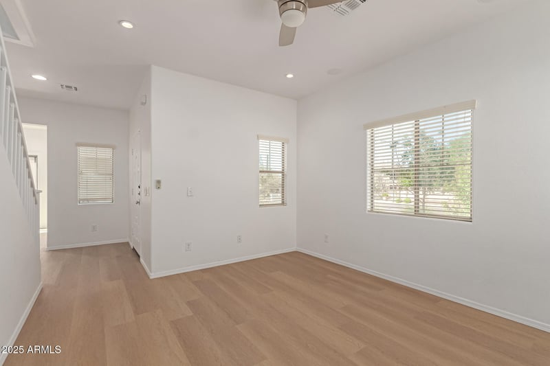 10370 Sands Dr #463, Peoria, AZ 85383