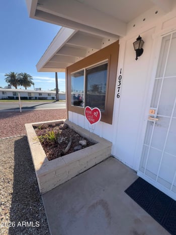 10376 Oakmont Dr, Sun City, AZ 85351