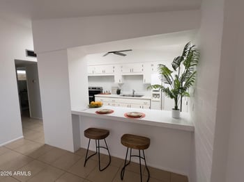 10376 Oakmont Dr, Sun City, AZ 85351