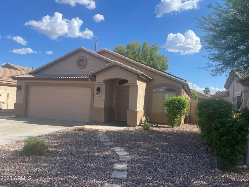 10379 Tonopah Dr, Peoria, AZ 85382