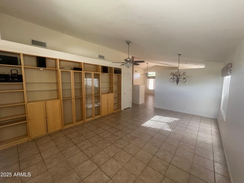 10379 Tonopah Dr, Peoria, AZ 85382