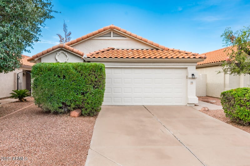1038 Alvaro St, Mesa, AZ 85205