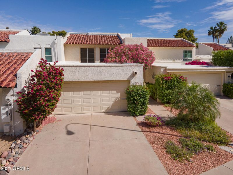 1038 E Driftwood Dr, Tempe, AZ 85283