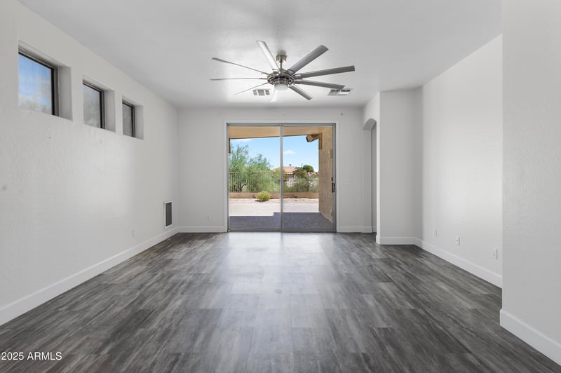 10385 181st Ave, Goodyear, AZ 85338