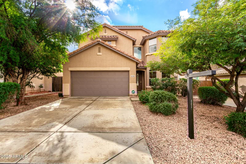 10385 Robin Ln, Peoria, AZ 85383