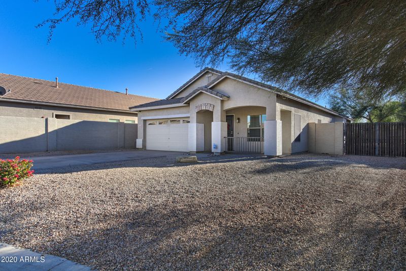 1039 E March St, San Tan Valley, AZ 85140