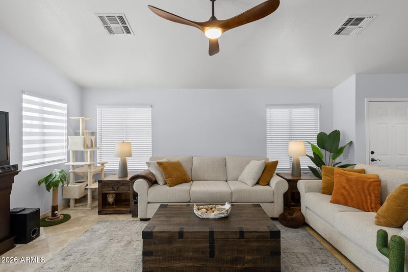 1039 W 6th Ave, Apache Junction, AZ 85120