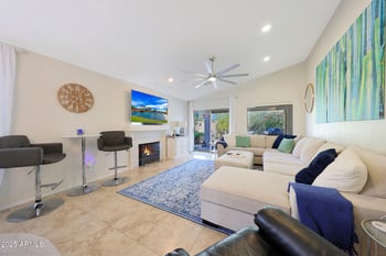 10392 Penstamin Dr, Scottsdale, AZ 85255