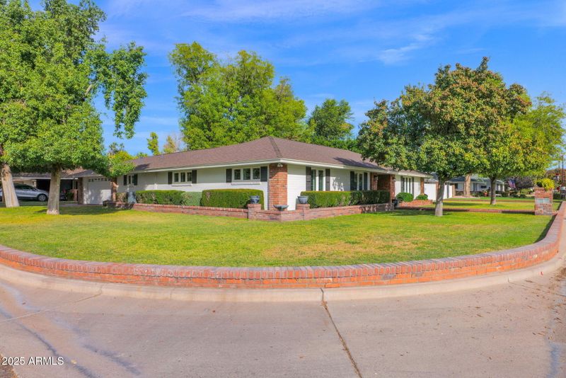 104 E Myrtle Ave, Phoenix, AZ 85020