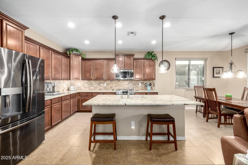 104 Leatherwood Ave, Queen Creek, AZ 85140