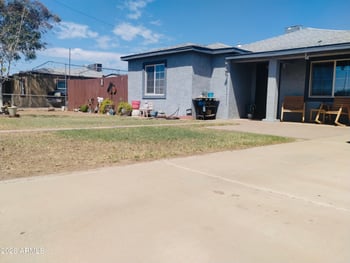 104 W Pueblo Ave, Phoenix, AZ 85041
