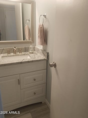 1040 7th Ave, Mesa, AZ 85204