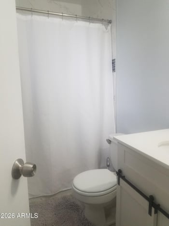 1040 7th Ave, Mesa, AZ 85204