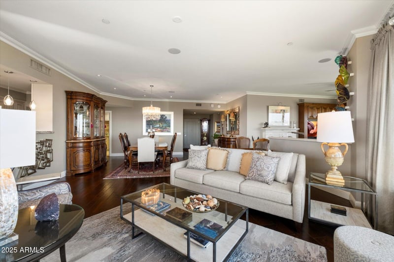 1040 E Osborn Rd #1801, Phoenix, AZ 85014