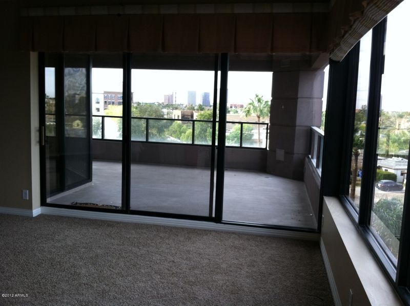 1040 E Osborn Rd #303, Phoenix, AZ 85014