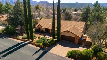 1040 Rodeo Rd, Sedona, AZ 86336