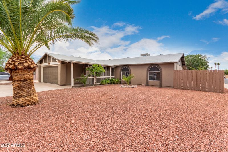 1040 S Vineyard Ave, Mesa, AZ 85210