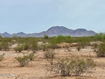 10400 540th Ave #201, Tonopah, AZ 85354