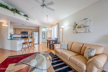 10401 52nd St #205, Paradise Valley, AZ 85253