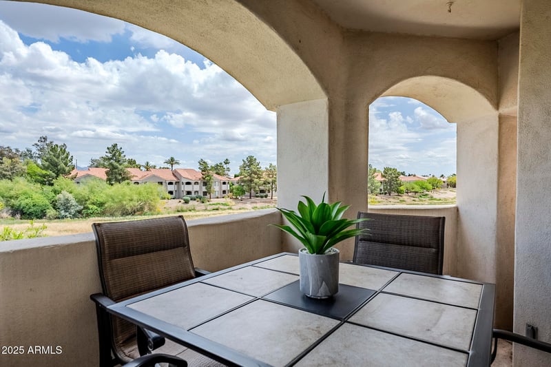 10401 52nd St #205, Paradise Valley, AZ 85253