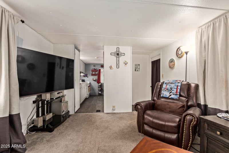 10401 Cave Creek Rd #11, Phoenix, AZ 85020