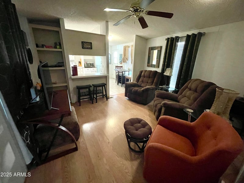 10401 Cave Creek Rd #305, Phoenix, AZ 85020