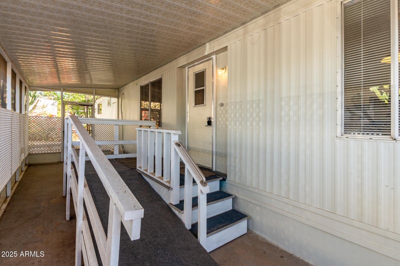 10401 Cave Creek Rd #37, Phoenix, AZ 85020