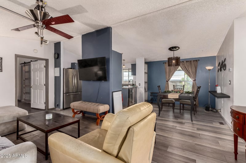 10401 Cave Creek Rd #78, Phoenix, AZ 85020