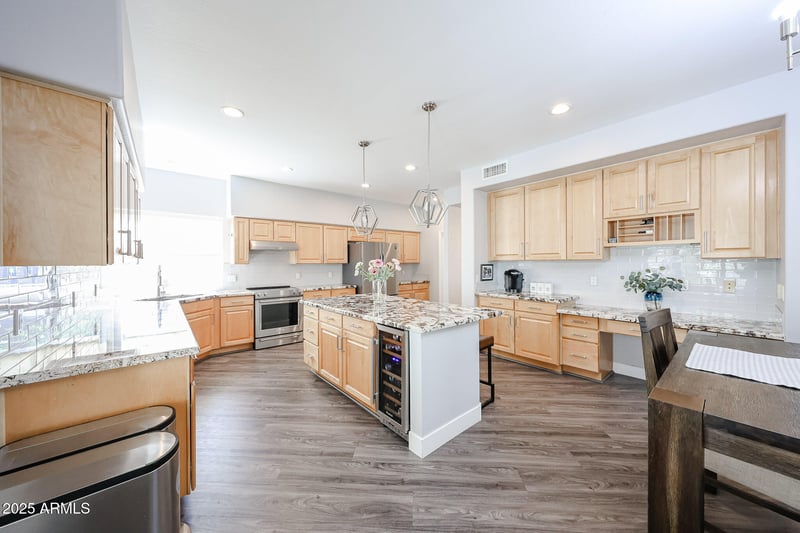 10401 Central Ave, Phoenix, AZ 85020